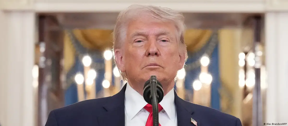 Трамп ба Эрон бо зарбаҳои нав таҳдид мекунад — оташбас бар сари Лубнон метаркад