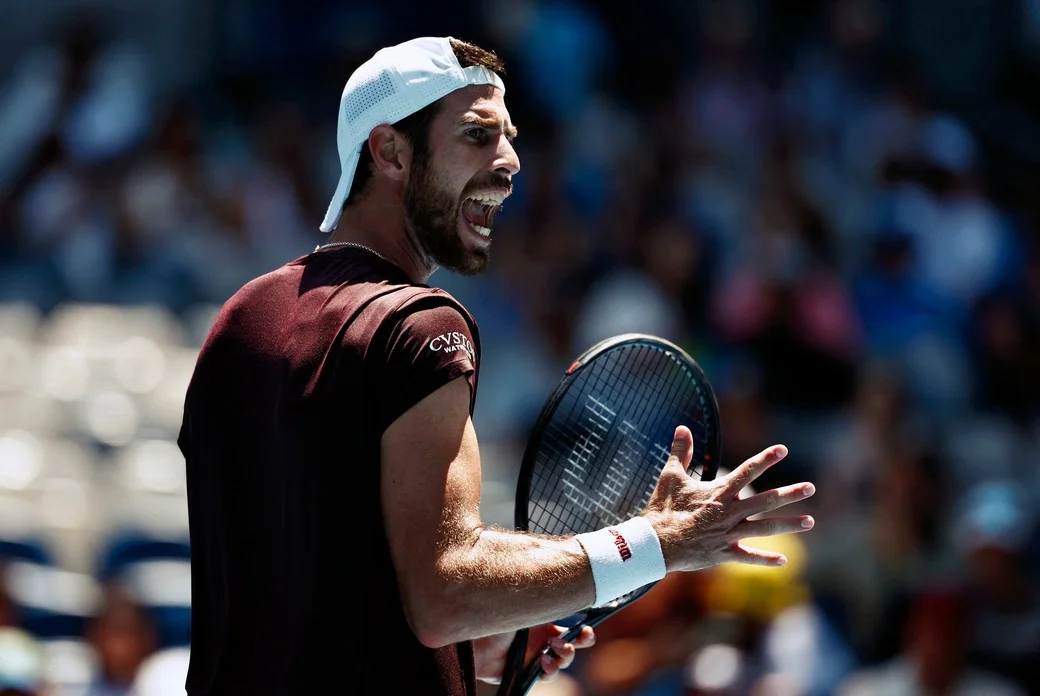 Сенсатсия дар Маями: Хачанов ба ракеткаи 151-уми ҷаҳон бохт